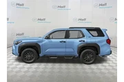 $39900 : Toyota 4Runner 2025 4x2 SR5 thumbnail