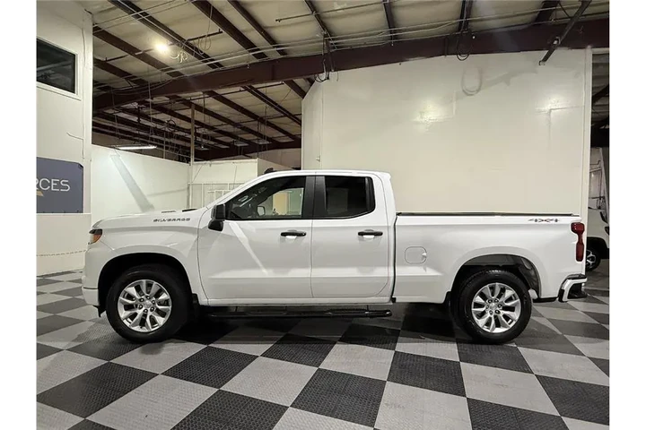 $37599 : Silverado 1500 2024 image 7