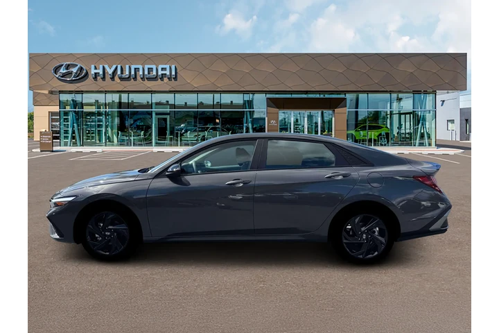 $24213 : Hyundai ELANTRA 2026 SEL Spo image 3