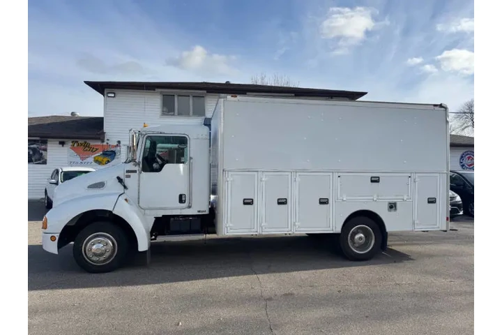 $32990 : 2008 Kenworth T300 image 1