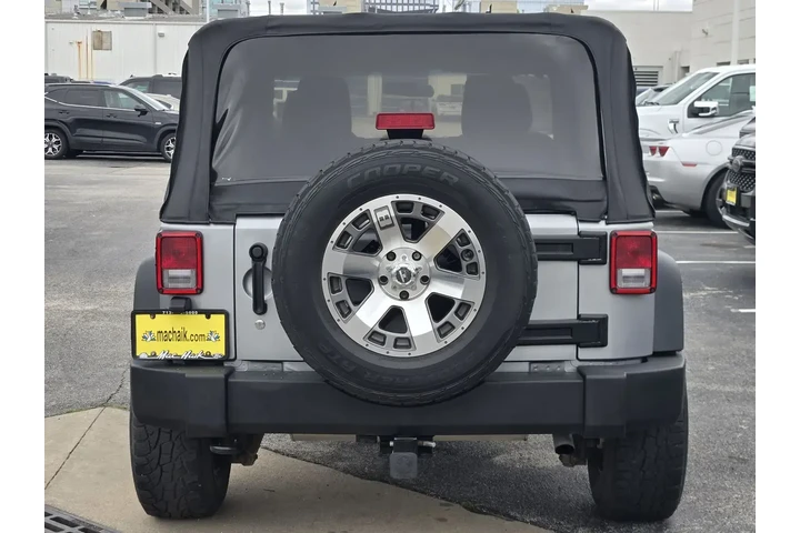 $20992 : Jeep Wrangler 2015 4x4 Sport image 7