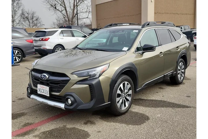 $29998 : Subaru Outback 2023 AWD Limi image 3