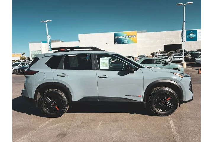 $36997 : Nissan Rogue 2026 AWD Rock C image 8