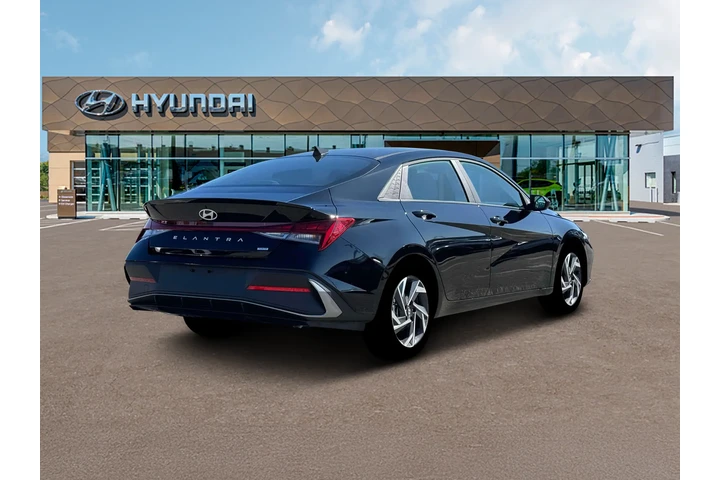 $26466 : Hyundai ELANTRA Hybrid 2025 image 7