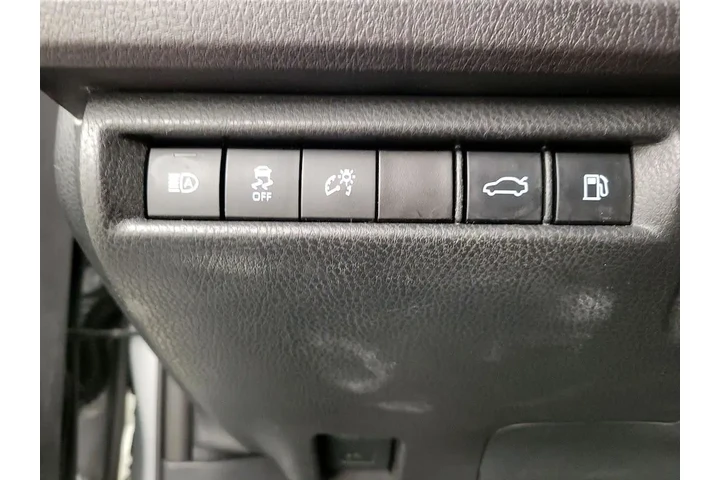 $25998 : Toyota Camry 2025 LE 4dr Sed image 5