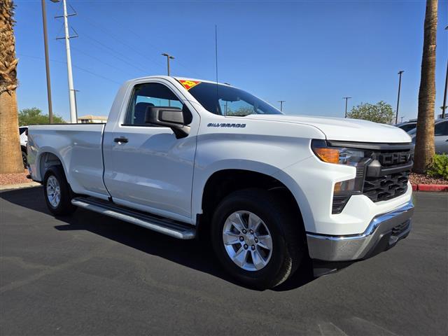 $29496 : Pre-Owned 2023 Silverado 1500 image 1