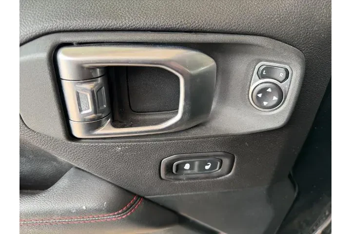 $32403 : Jeep Wrangler Unlimited 2020 image 8