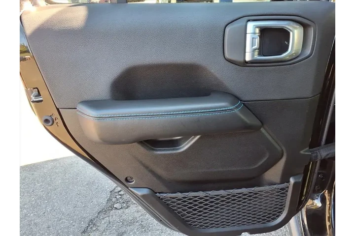 $33500 : Jeep Wrangler 2024 4x4 Rubic image 7