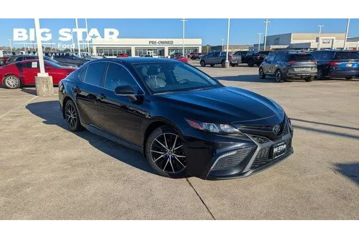 $21000 : Toyota Camry 2023 SE 4dr Sed image 1