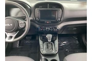 $22127 : Kia Soul 2024 thumbnail