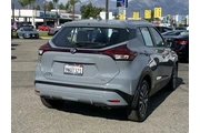 $18999 : Nissan Kicks 2024 SV 4dr Cro thumbnail