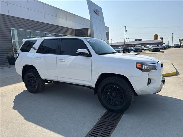 2024 4Runner TRD Off Road Pre image 2