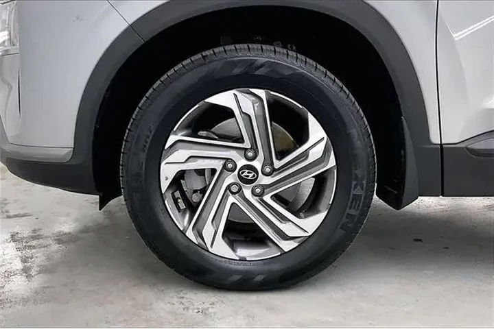 $22490 : Hyundai SANTA FE 2023 AWD SE image 10