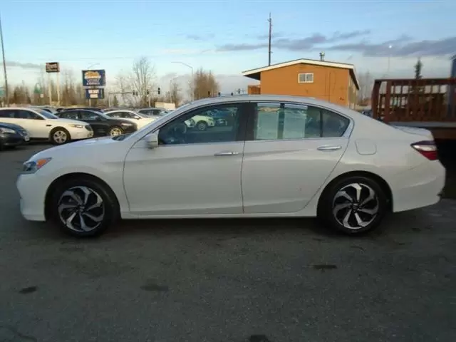 $20575 : 2017 Accord EX-L image 5