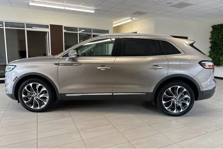 $32031 : Lincoln Nautilus 2021 AWD Re image 7