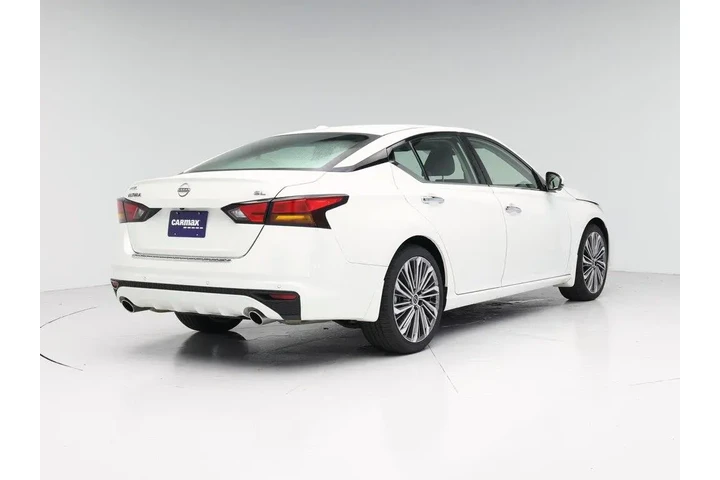 $24998 : Nissan Altima 2023 2.5 SL 4d image 8