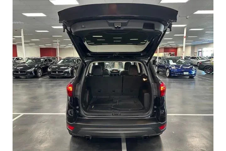 $13927 : Ford Escape 2019 SEL 4dr SUV image 9