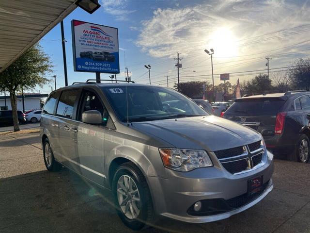 $15999 : 2019 Grand Caravan SXT 35th A image 3