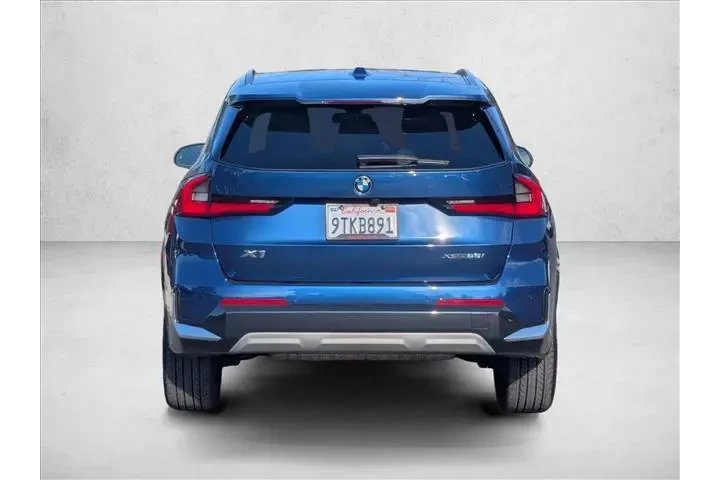 $38777 : BMW X1 2025 AWD xDrive28i 4d image 7