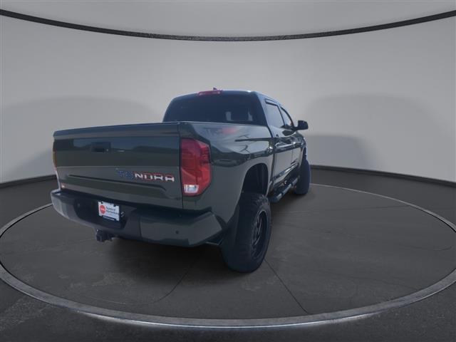 $52900 : PRE-OWNED 2021 TOYOTA TUNDRA image 8