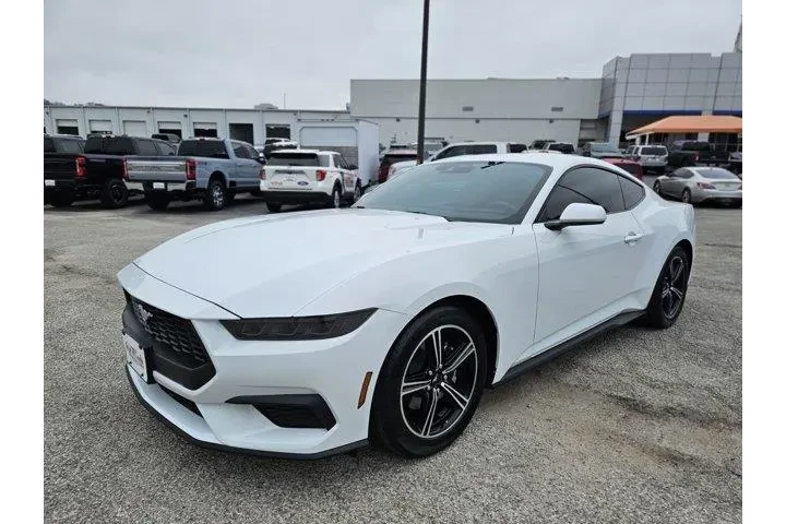 $33500 : Ford Mustang 2025 EcoBoost 2 image 7