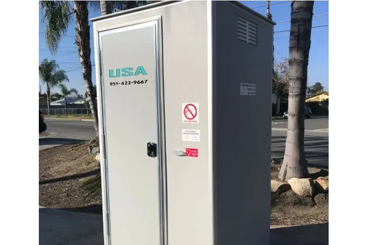 RENTAMOS BAÑOS PORTATILES image 1