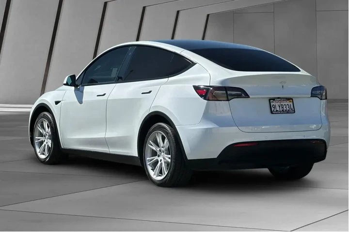 $24500 : Tesla Model Y 2020 AWD Long image 10