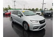 Chrysler Pacifica Plug-In Hy en Indianapolis
