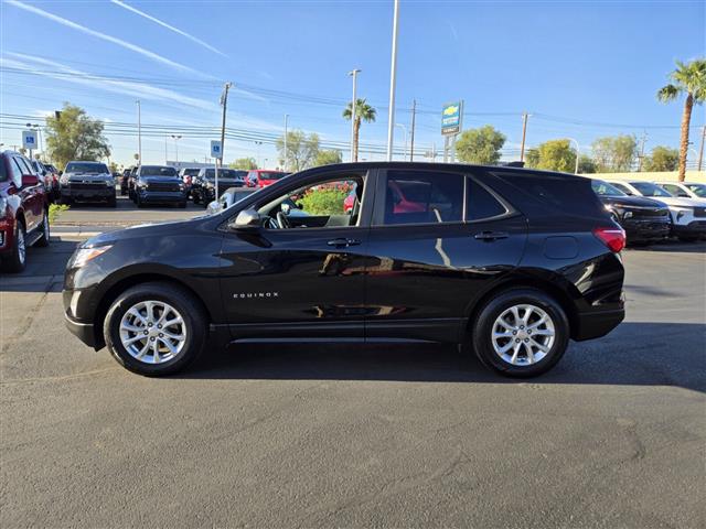 $18701 : Pre-Owned 2021 Equinox LS image 3