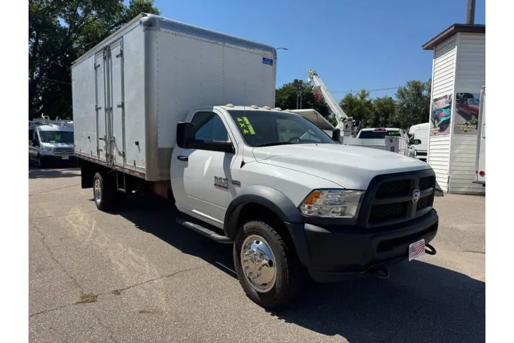 $21990 : 2015 RAM 5500 image 5