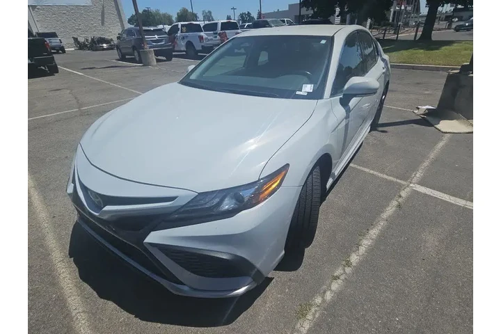 $26000 : Toyota Camry 2024 XSE 4dr Se image 1