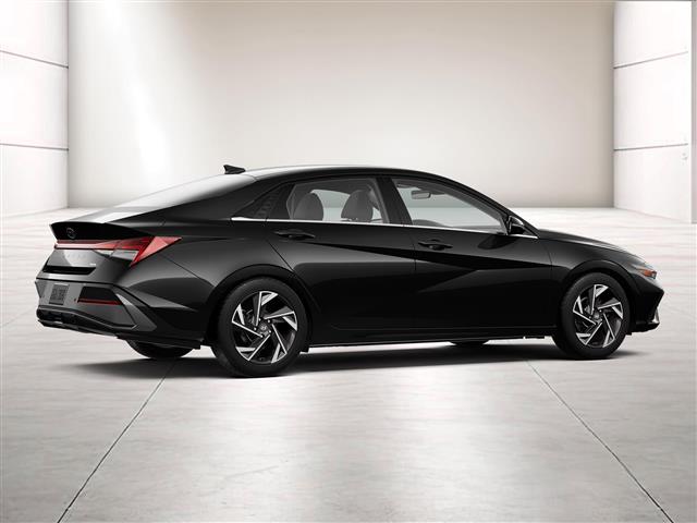 $30930 : New 2024 Hyundai ELANTRA HYBR image 8