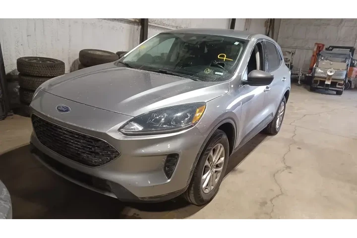 $18999 : Ford Escape 2022 AWD SE 4dr image 1
