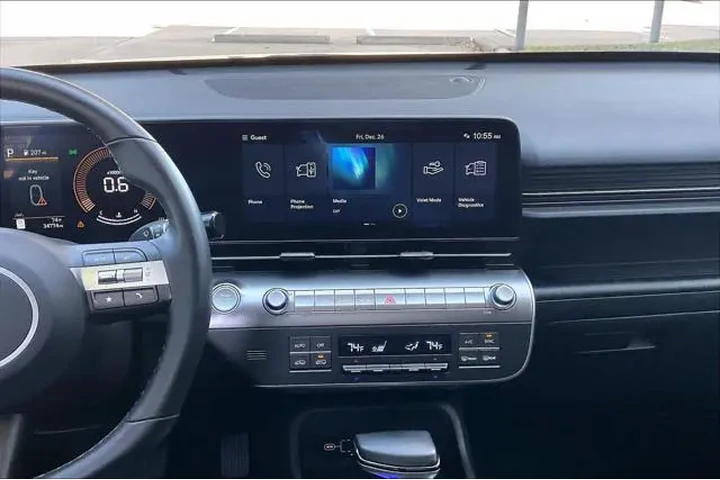 $21999 : Hyundai KONA 2025 AWD SEL 4d image 5