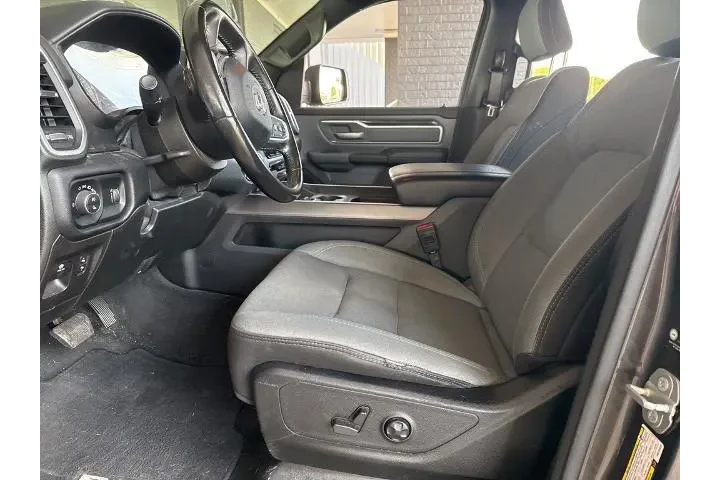 $30630 : Ram 1500 2021 4x4 Big Horn 4 image 7