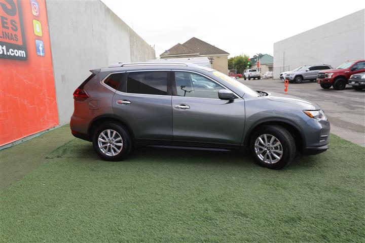 $17999 : 2019 NISSAN ROGUE SV image 3