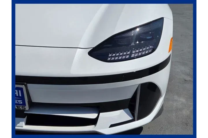 $32631 : Hyundai IONIQ 6 2024 SE 4dr image 8