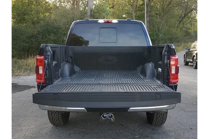 $31664 : Ford F-150 2021 4x4 XLT 4dr image 8