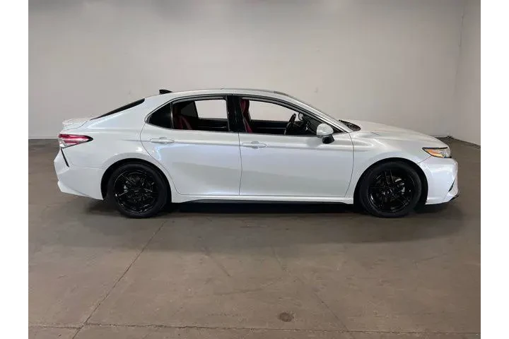 $25954 : Toyota Camry 2019 image 2