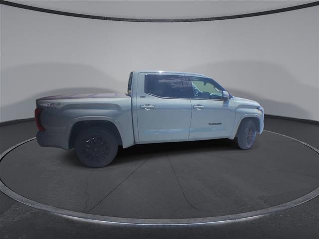 $46900 : PRE-OWNED 2022 TOYOTA TUNDRA image 9