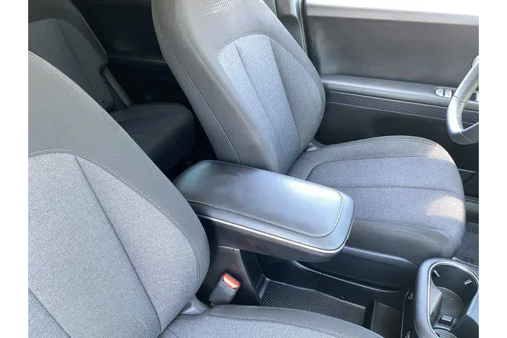 $26499 : Hyundai IONIQ 5 2022 SE 4dr image 10