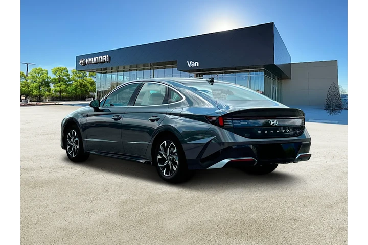 $20749 : Hyundai SONATA 2025 SEL 4dr image 5