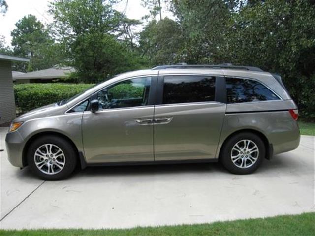 $6800 : 2011 Honda Odyssey EXL image 3