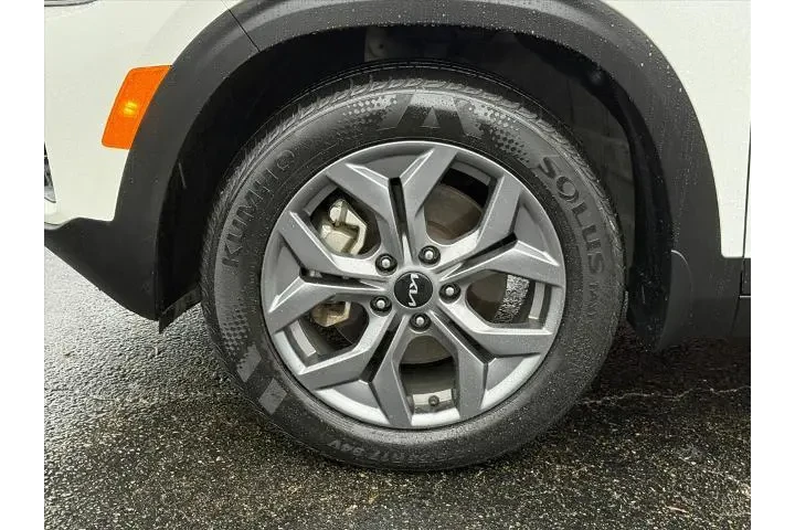 $22988 : Kia Seltos 2024 AWD S 4dr SU image 7