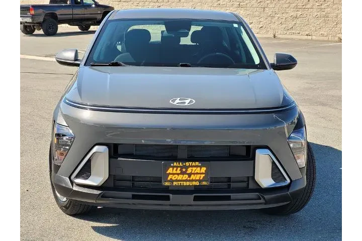 $26900 : Hyundai KONA 2025 SE 4dr Cro image 2