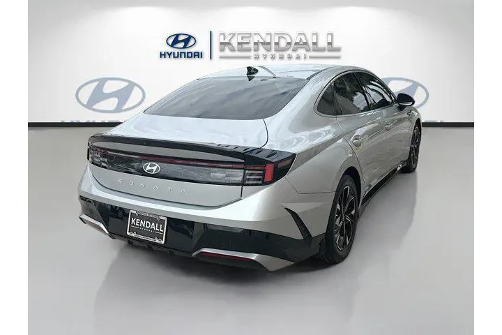 $18750 : Hyundai SONATA 2024 AWD SEL image 6