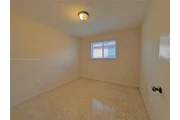 $900 : 2 dormitorios 1 baño unidad thumbnail