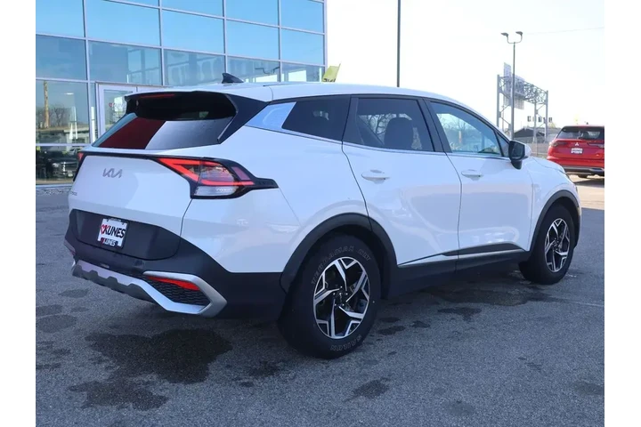 $18877 : Kia Sportage 2023 LX 4dr SUV image 10