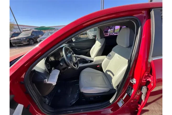 $21115 : Hyundai ELANTRA Hybrid 2021 image 10