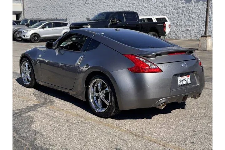 $18993 : Nissan 370Z 2011 Touring 2dr image 7